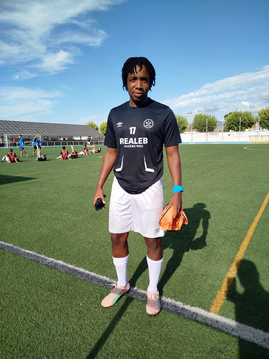 Jugador Essere Pro durante un entrenamiento
